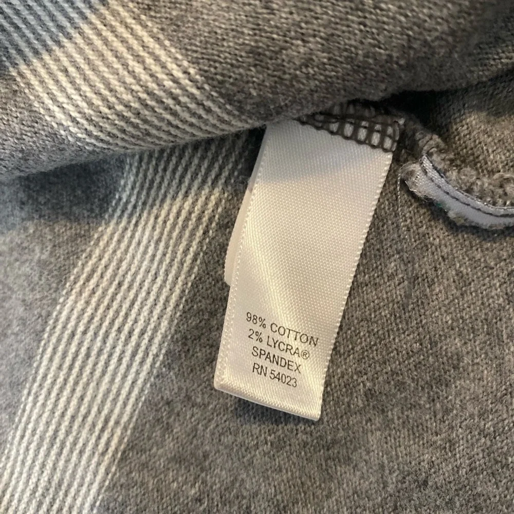 Gray Striped Long Sleeve Shirt banana Republic L